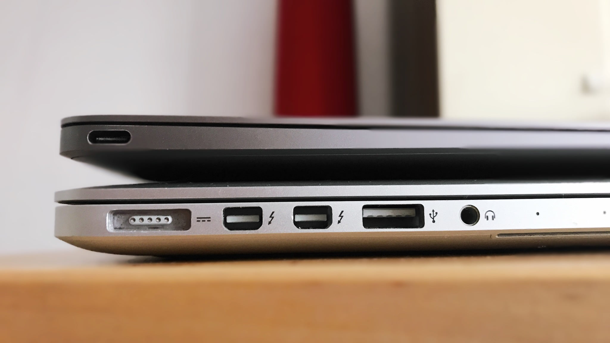 Does Macbook Air 2015 Have Usb C Port